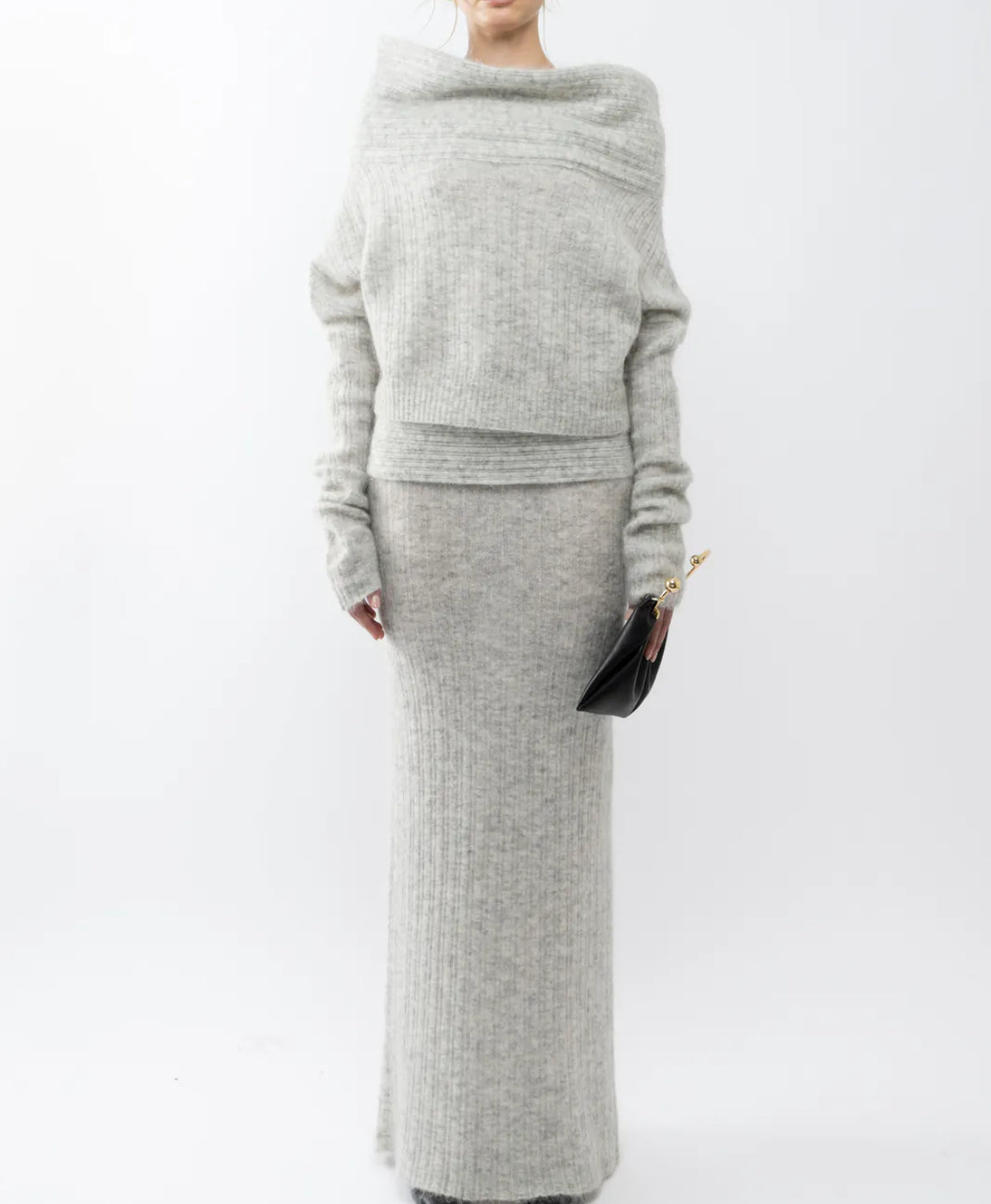 סט סריג שני חלקים חולצת כתפיים חשופות וחצאית מקסי - אילונה