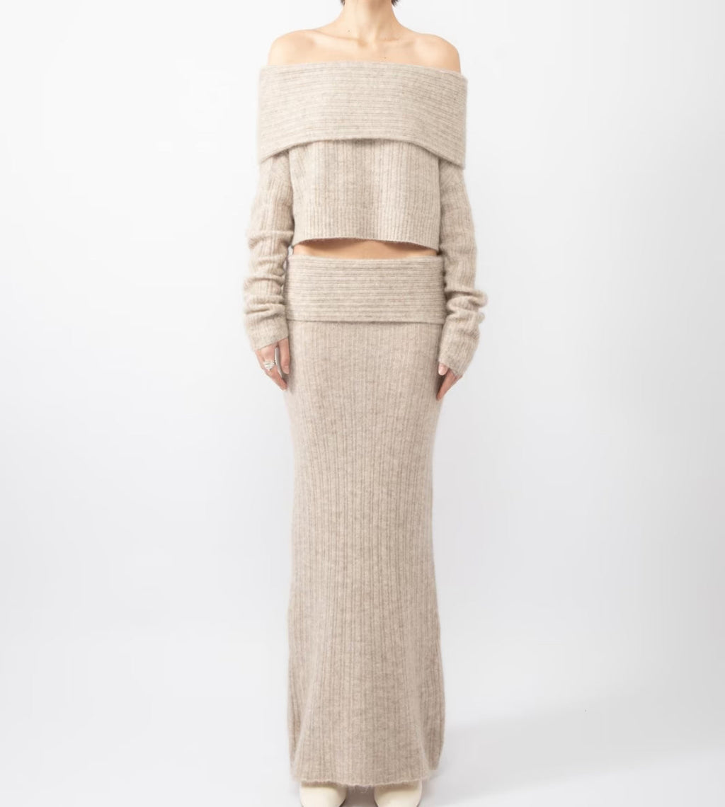 סט סריג שני חלקים חולצת כתפיים חשופות וחצאית מקסי - אילונה