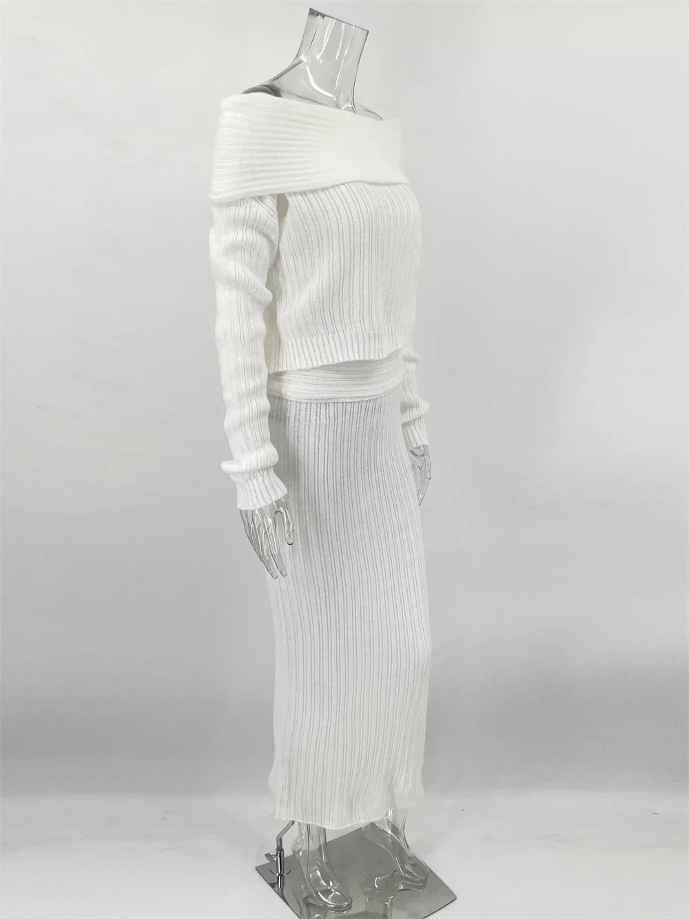 סט סריג שני חלקים חולצת כתפיים חשופות וחצאית מקסי - אילונה