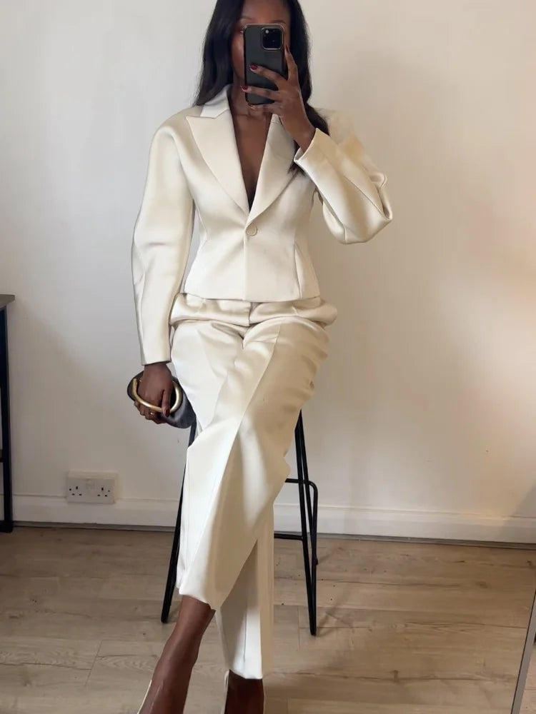 חליפת משי שני חלקים מחויטת מכנסיים ובלייזר - מורל